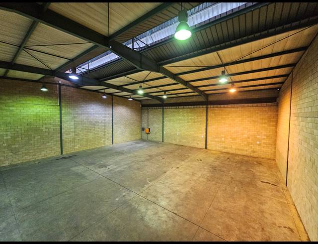 518M² WAREHOUSE TO LET IN LINBRO PARK
